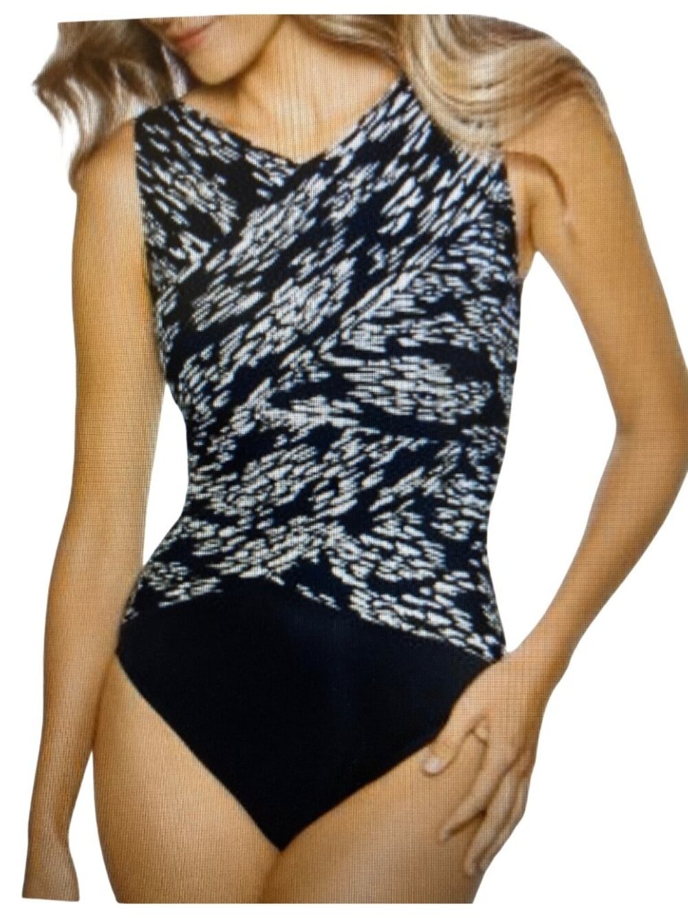 Miraclesuit Brio One Piece Swim Suit in Zari  Black White Pattern  NWT Varies - Picture 2 of 10